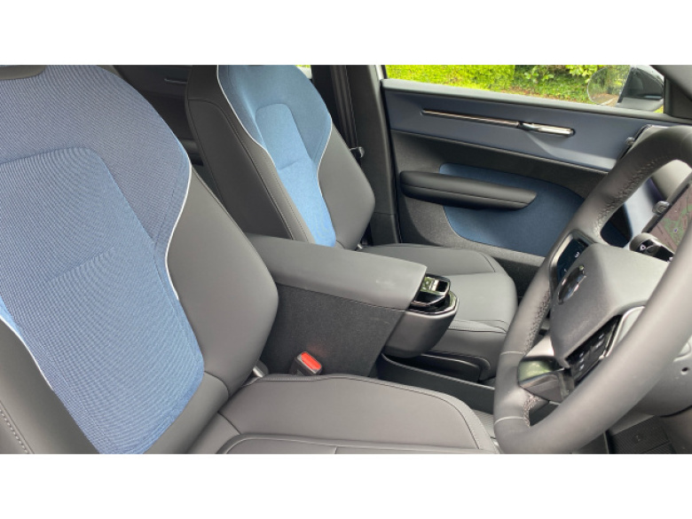 Volvo EX30 315kW Twin Motor Performance Plus 69kWh 5dr Auto Electric Estate